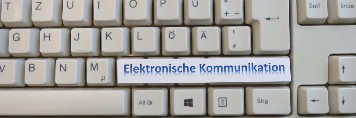 Symbolbild Elektronische Kommunikation Symbolbild Elektronische Kommunikation