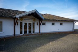 Dorfgemeinschaftshaus Hümmerich Dorfgemeinschaftshaus Hümmerich