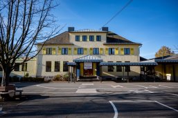 Grundschule Straßenhaus