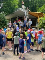 Kinder beim Schulprojekt Kinder beim Schulprojekt