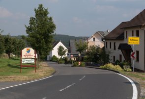 Ortseingang Thalhausen Ortseingang Thalhausen