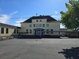 Grundschule Anhausen Gesamtansicht