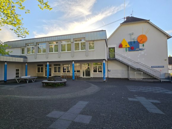 Grundschule Niederbreitbach Grundschule Niederbreitbach