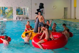 Wiedtalbad Hausen Kinder im Wiedtalbad