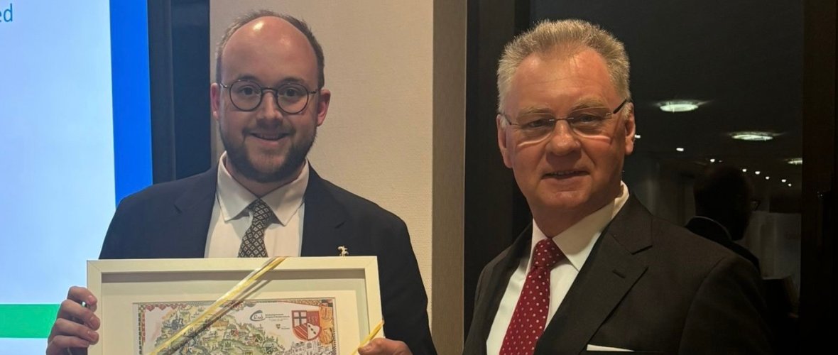 Bürgermeister Pierre Fischer und Viktor Schicker